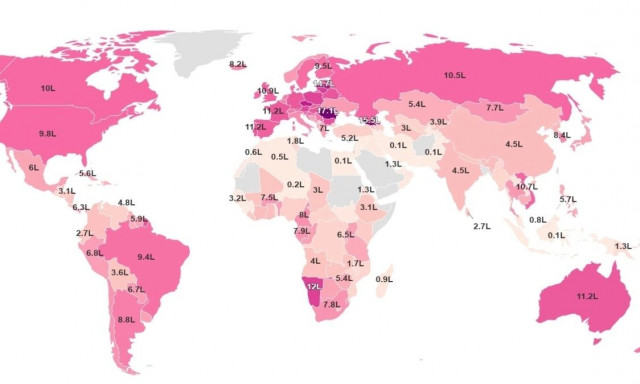 Ο παγκόσμιος χάρτης του αλκοόλ: Πόσο τα «τσούζουν» οι Έλληνες