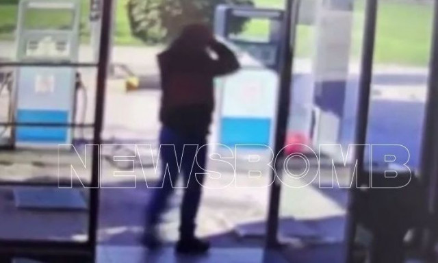 Τραγωδία στα Εξαμίλια Κορινθίας: Η στιγμή που το μοιραίο όχημα «καρφώθηκε» στο σπίτι