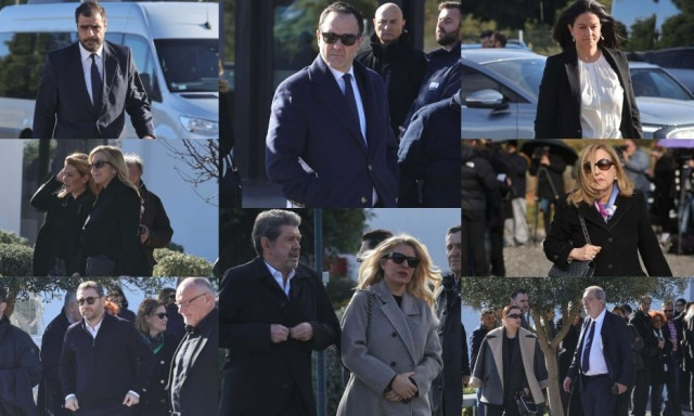 Γιώργος Παπαδάκης: Σε κλίμα συγκίνησης η κηδεία του στο Αποτεφρωτήριο Ριτσώνας - Εικόνες