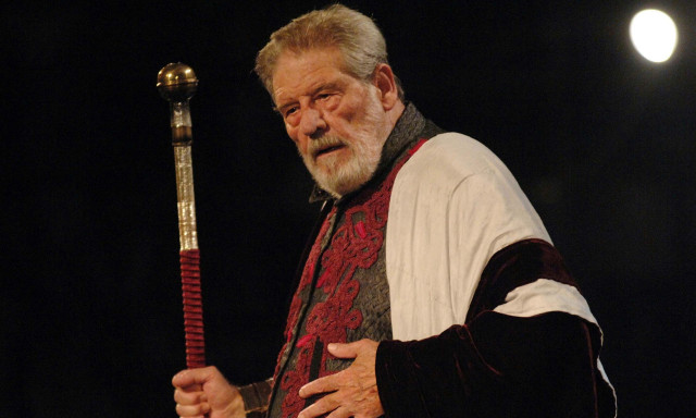 Γιάννης Βόγλης: Στα σκουπίδια η ζωή του σπουδαίου ηθοποιού – Βραβεία του βρέθηκαν δίπλα σε κάδο