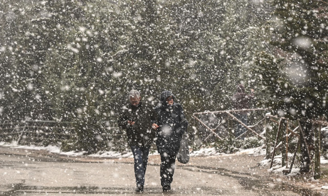 Καιρός - Μαρουσάκης: Διπλή πολική εισβολή τα επόμενα 24ωρα, χιόνια και στα βόρεια προάστια