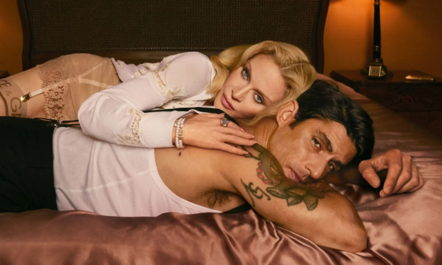 Η Μαντόνα με εσώρουχα και 2 παρτενέρ σε μία αισθησιακή διαφήμιση των Dolce & Gabbana