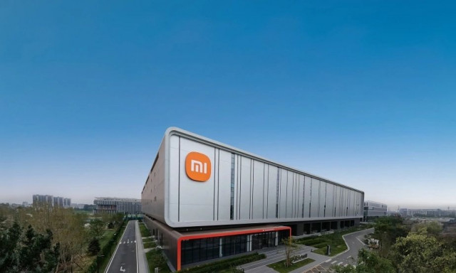 Xiaomi: Μια... βόλτα στο σχεδόν πλήρως αυτοματοποιημένο εργοστάσιο που φτιάχνει smartphone σε 6''