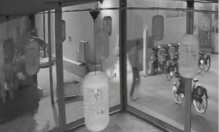 Χανιά: Βανδάλισαν ηλεκτρικά ποδήλατα του δήμου - Βίντεο έδωσε στη δημοσιότητα ο δήμαρχος