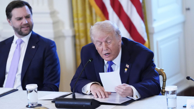 ΗΠΑ: "Το Ιράν έχει μεγάλα προβλήματα", δηλώνει ο Τραμπ