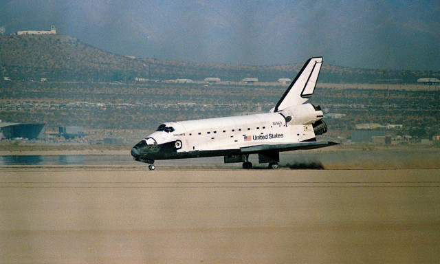 NASA: «Φρένο» στη μεταφορά του Discovery – Η εναλλακτική λύση με σκάφη Artemis