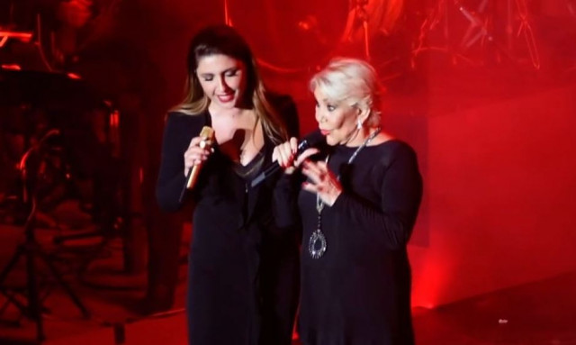 Η συγκίνηση της Έλενας Παπαρίζου για την Μαρινέλλα - «Από τις πιο ωραίες στιγμές που έχω ζήσει»