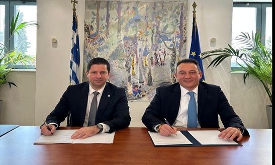 Συνεργασία του υπουργείου Παιδείας με το ΕΚΠΑ για τη δια βίου μάθηση και την εκπαίδευση ενηλίκων