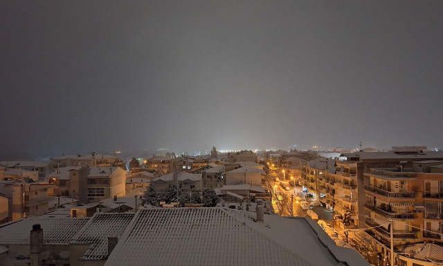 Χιόνια από τον Έβρο έως τη Ζάκυνθο και την Κρήτη έφερε το κύμα ψύχους - Βίντεο, φωτογραφίες
