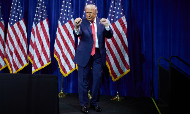 ΗΠΑ: Ο Τραμπ ανακοίνωσε επιπρόσθετους δασμούς 25% σε κάθε χώρα που έχει δοσοληψίες με το Ιράν