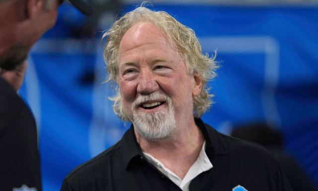 Παραδόθηκε ο Τίμοθι Μπάσφιλντ στις Αρχές - Κατηγορείται για σεξουαλική κακοποίηση 11χρονων αδερφών