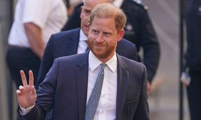 Πρίγκιπας Χάρι: Επιστρέφει στο Λονδίνο αλλά η βασιλική οικογένεια θα είναι... στη Σκωτία