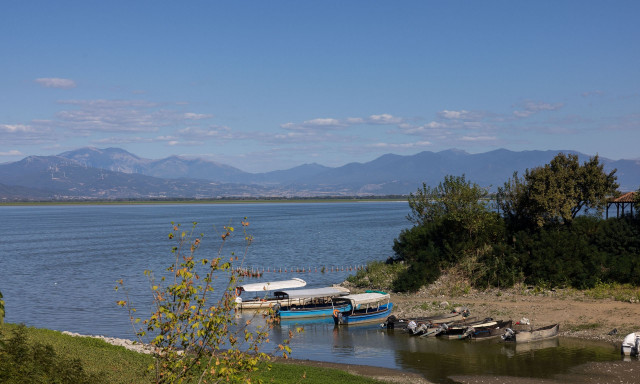 Καιρός: Με νέα άνοδο της θερμοκρασίας η Πέμπτη – Σε ποιες περιοχές θα σημειωθούν βροχές