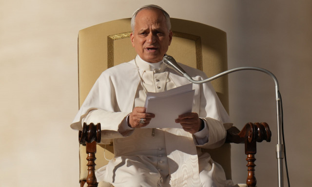 Βατικανό: Ο πάπας Λέων συναντήθηκε με συγγενείς των θυμάτων της τραγωδίας στο Κραν Μοντανά