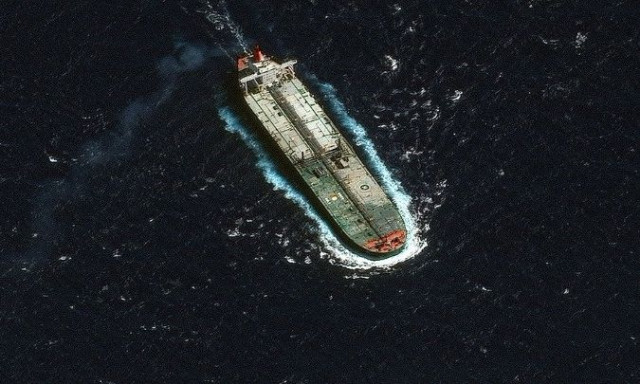 Αμερικανικά πλήγματα στον «σκιώδη στόλο» - Οι ΗΠΑ κατέλαβαν το έκτο πετρελαιοφόρο