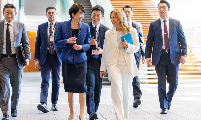 Γενέθλια Μελόνι: Η έκπληξη και το δώρο της πρωθυπουργού της Ιαπωνίας - Βίντεο