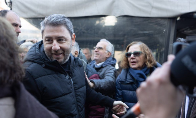 Ανδρουλάκης: Καλώ τις προοδευτικές, δημοκρατικές δυνάμεις να δώσουμε μαζί αγώνα πολιτικής αλλαγής