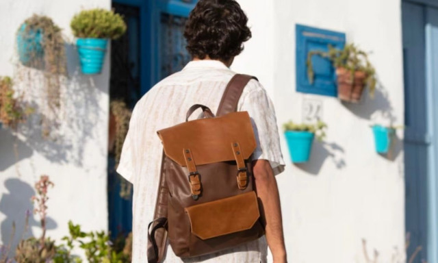 Ιταλία: Διευθυντής σχολείου δίνει μπόνους €50 σε δασκάλους για να ταξιδέψουν στις οικογένειές τους