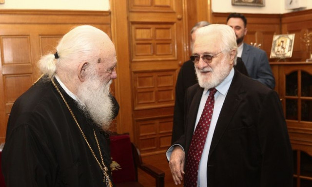 Αρχιεπίσκοπος για «Καποδίστρια»: «Είναι συναισθηματικό εμβόλιο» - Συνάντηση με Σμαραγδή