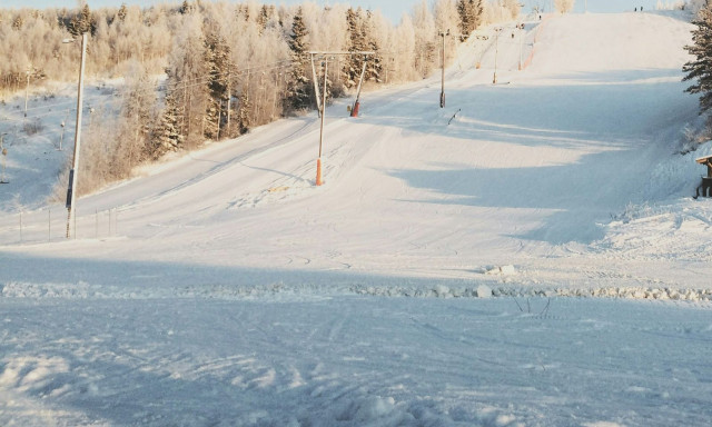 Αυξημένη η κίνηση στα χιονοδρομικά κέντρα μετά τις τελευταίες χιονοπτώσεις - Ποιες πίστες επιλέγουν