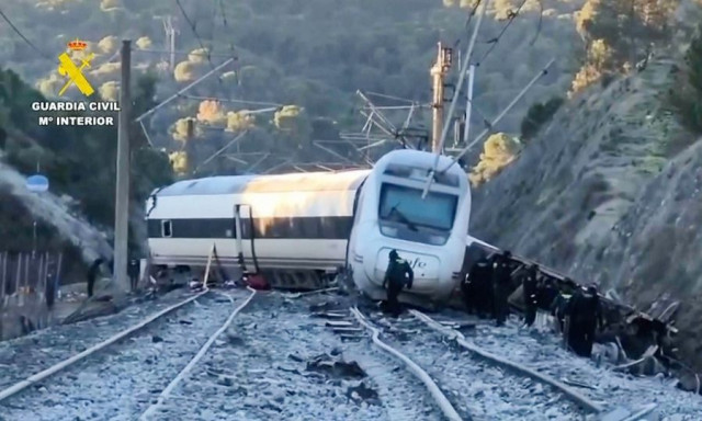 Νέα στοιχεία για την τραγωδία στην Ισπανία: «Προβληματική» η γραμμή όπου συνέβη το δυστύχημα