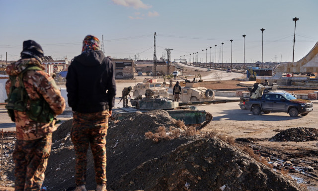 Συρία: Τουρκικά drone έπληξαν την πόλη Χασακά, λένε οι Κούρδοι