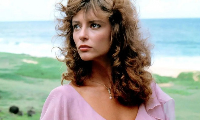 Ρέιτσελ Γουόρντ: Απαντά στα τρολ για την «ατημέλητη» εμφάνισή της - «Μην φοβάσαι τα γηρατειά»