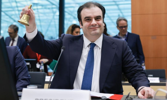 Πιερρακάκης από το Eurogroup:«Πρέπει να επιστρέψουμε σε έναν δρόμο βιώσιμης οικονομικής ανάπτυξης»