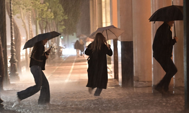 Καιρός - Μαρουσάκης: Δεν θα είναι ακραίες καταιγίδες - Πότε «μπαίνει στο παιχνίδι» η Αττική