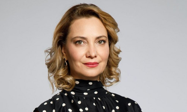 Συγκλονίζει η Στεφανί Καπετανίδη για τη μητέρα της και την ταυτόχρονη μάχη τους με τον καρκίνο