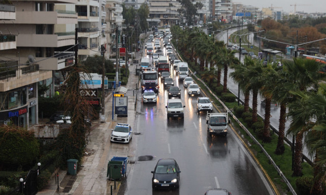 Κακοκαιρία: Σε επιφυλακή η ΕΛ.ΑΣ. - Σε ισχύ κυκλοφοριακές ρυθμίσεις