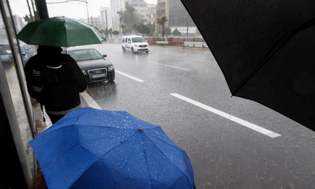 Κακοκαιρία: Σε συναγερμό με 112 στην Αττική - Πού θα είναι έντονα τα φαινόμενα