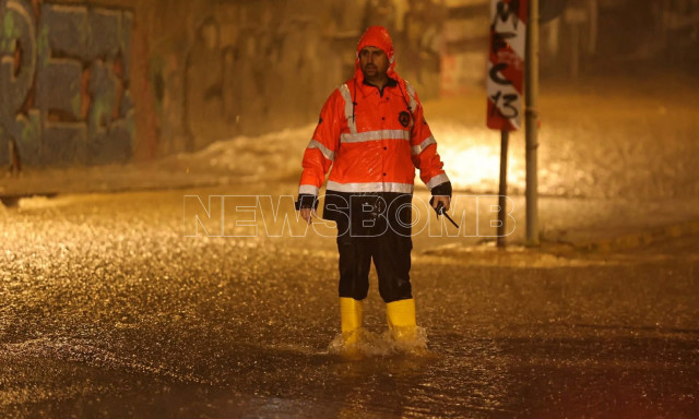 Κακοκαιρία: Διακοπές και εκτροπές κυκλοφορίας στην Αττικής - Ποιους δρόμους να αποφύγετε