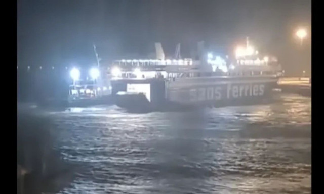 Ρόδος: Σοβαρά προβλήματα από την κακοκαιρία - Η θάλασσα βγήκε στη στεριά