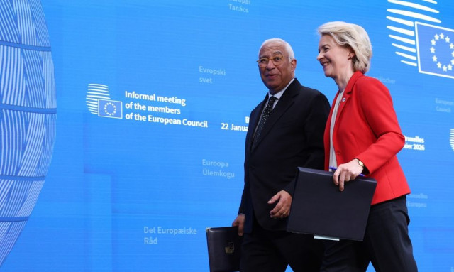 Politico: «Ήταν η στιγμή που η ΕΕ συμφώνησε ότι πρέπει να προχωρήσει μόνη της»