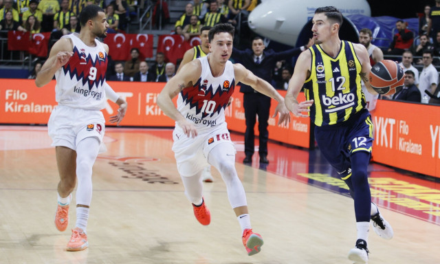Euroleague: Μόλις σοβαρεύτηκε η Φενέρμπαχτσε «καθάρισε» την Μπασκόνια