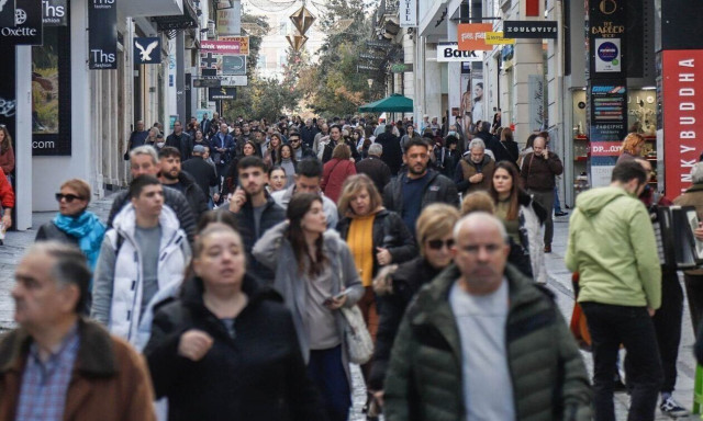 Ανοιχτά μαγαζιά την Κυριακή 24 Ιανουαρίου: Συνεχίζονται οι χειμερινές εκπτώσεις