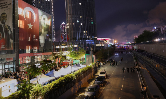 Τουρκία: Βρέθηκε ακέφαλο πτώμα, τυλιγμένο σε σεντόνι, στην Κωνσταντινούπολη