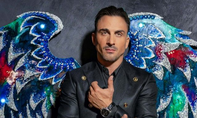 Ιορδάνης Αγαπητός: Έκανε live στα... 35.000 πόδια και έγινε viral!