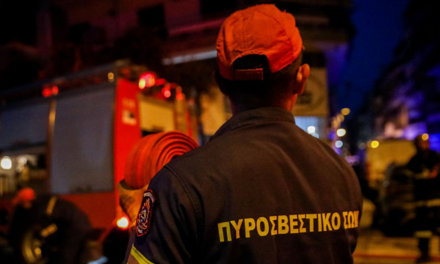 Φωτιά σε εγκαταλελειμμένο κτήριο επί της Λιοσίων