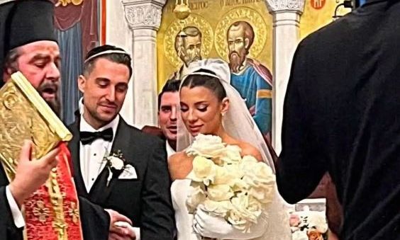 Παντρεύτηκαν ο Σάκης Κατσούλης και η Μαριαλένα Ρουμελιώτη - Στιγμιότυπα από τον γάμο τους