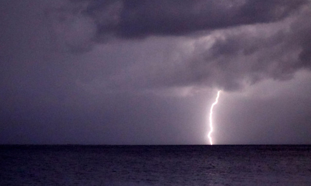 Κακοκαιρία: Πάνω από 43.000 αστραπές και κεραυνοί καταγράφηκαν την Δευτέρα (26/1)