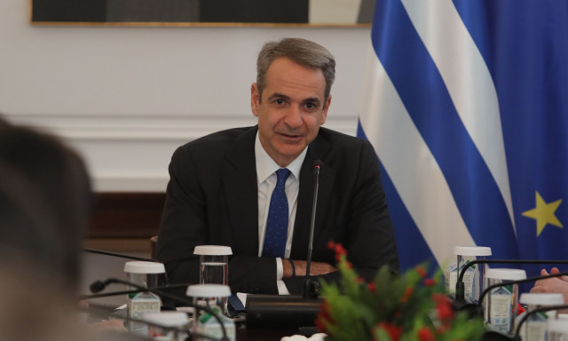 Μητσοτάκης στο υπουργικό για τραγωδία στα Τρίκαλα: Η σκέψη μας με τις οικογένειες των θυμάτων