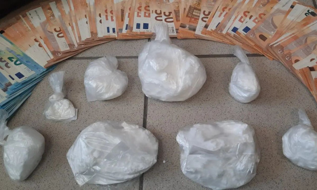 Ηράκλειο: Χειροπέδες σε 27χρονο και 31χρονο για κατοχή και διακίνηση ναρκωτικών