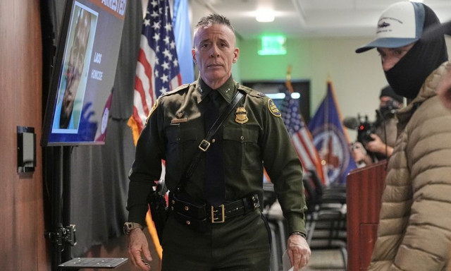 Γκρέγκορι Μποβίνο: Ο «σκληρός» της ICE φεύγει από τη Μινεάπολη - Γόνος Ιταλών μεταναστών