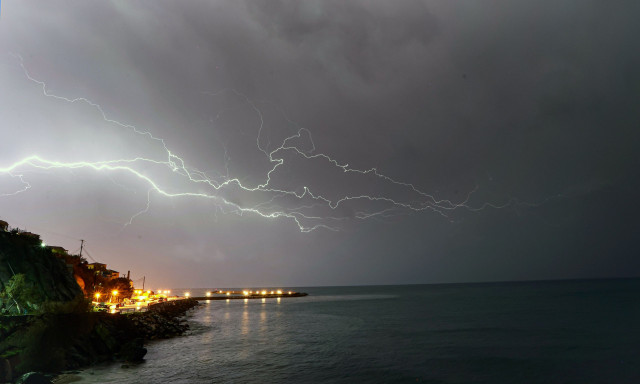Έκτακτο Δελτίο ΕΜΥ: Σε κατάσταση «Red Code» η Κρήτη – Οι περιοχές που θα πλήξει η κακοκαιρία