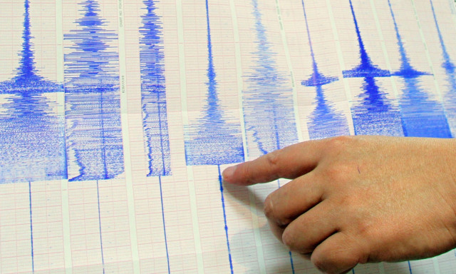 Ισχυρός σεισμός 5,7 Ρίχτερ στην Ινδονησία