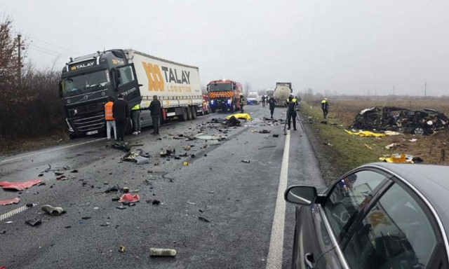 Γεωργιάδης για τους οπαδούς του ΠΑΟΚ: Ένας πολυτραυματίας - Περιμένουμε έγκριση για διακομιδή του