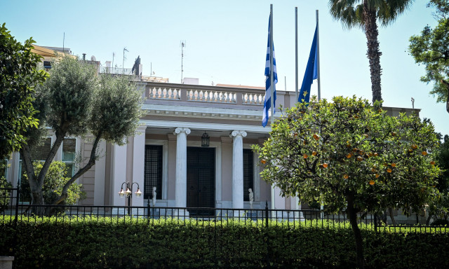 Σύσκεψη στο Μαξίμου για το κυκλοφοριακό - Ποιες λύσεις εξετάζει η κυβέρνηση