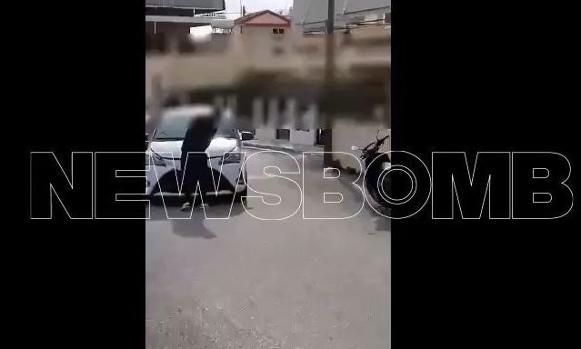 Βίντεο ντοκουμέντο από ληστεία στο Μενίδι - Έσυραν γυναίκα στο έδαφος για να της πάρουν την τσάντα